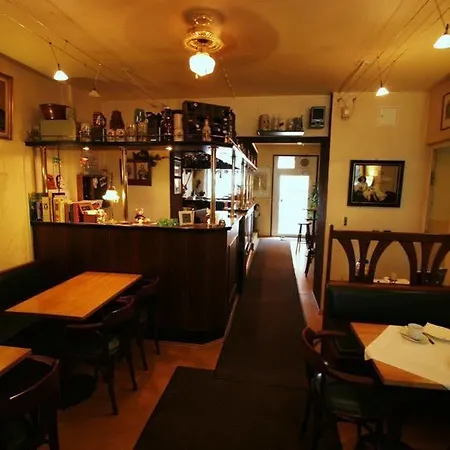 Szálloda - Am Schloss Bellevue